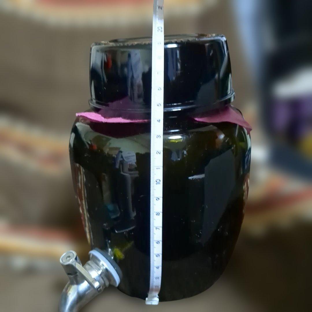 オリジナル黒いガラス製焼酎容器