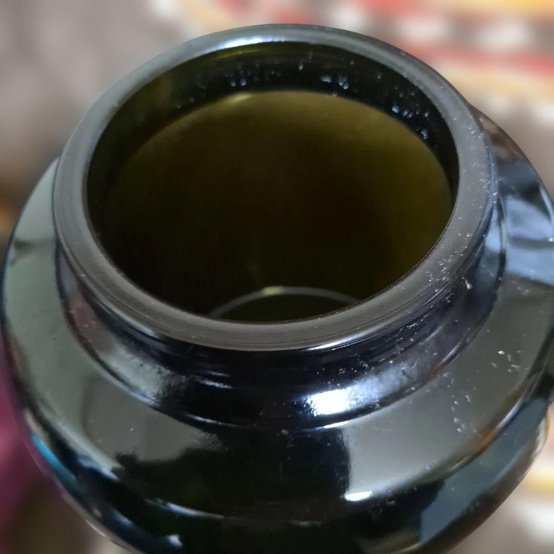 オリジナル黒いガラス製焼酎容器