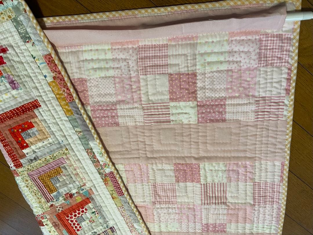 パッチワークタペストリー405