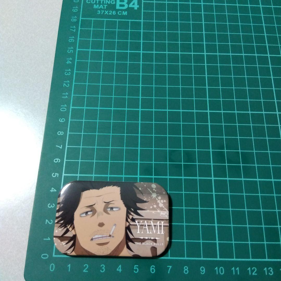 【ブラッククローバー】ヤミ ジャンプフェスタ 2018 まるかく カンバッジ