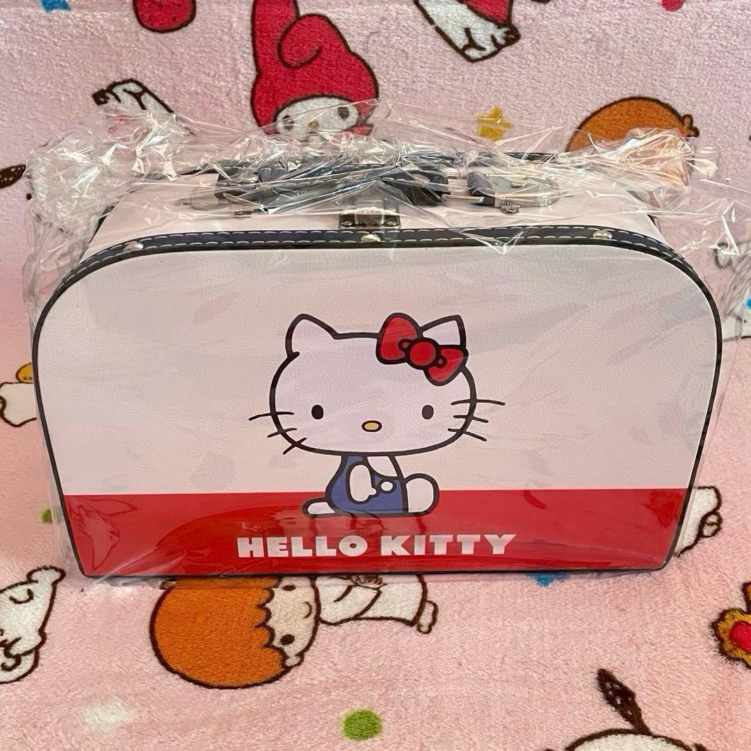 ハローキティ スタジオクリップ トランクBOX ＆ バンダナ 【新品未開封】