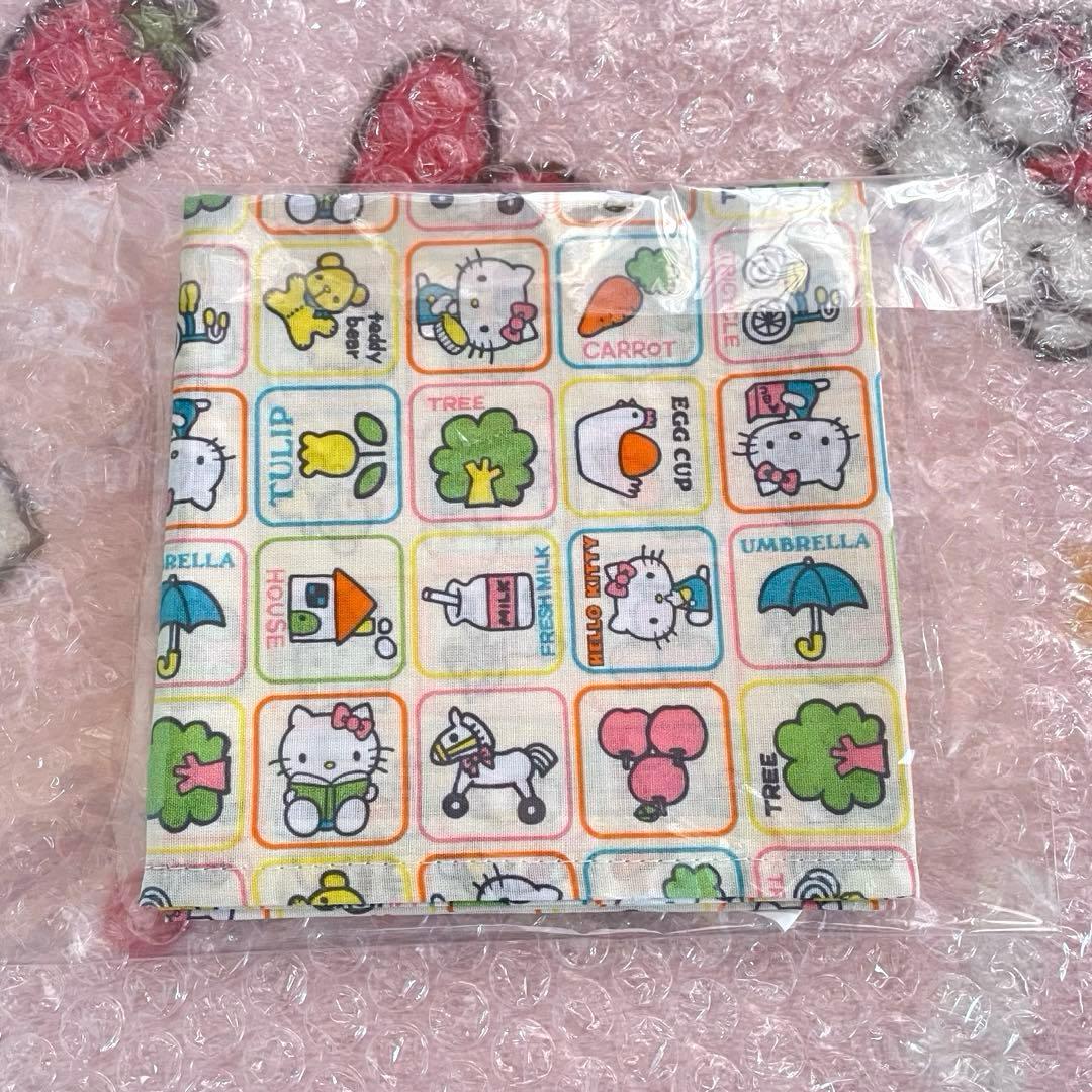 ハローキティ スタジオクリップ トランクBOX ＆ バンダナ 【新品未開封】