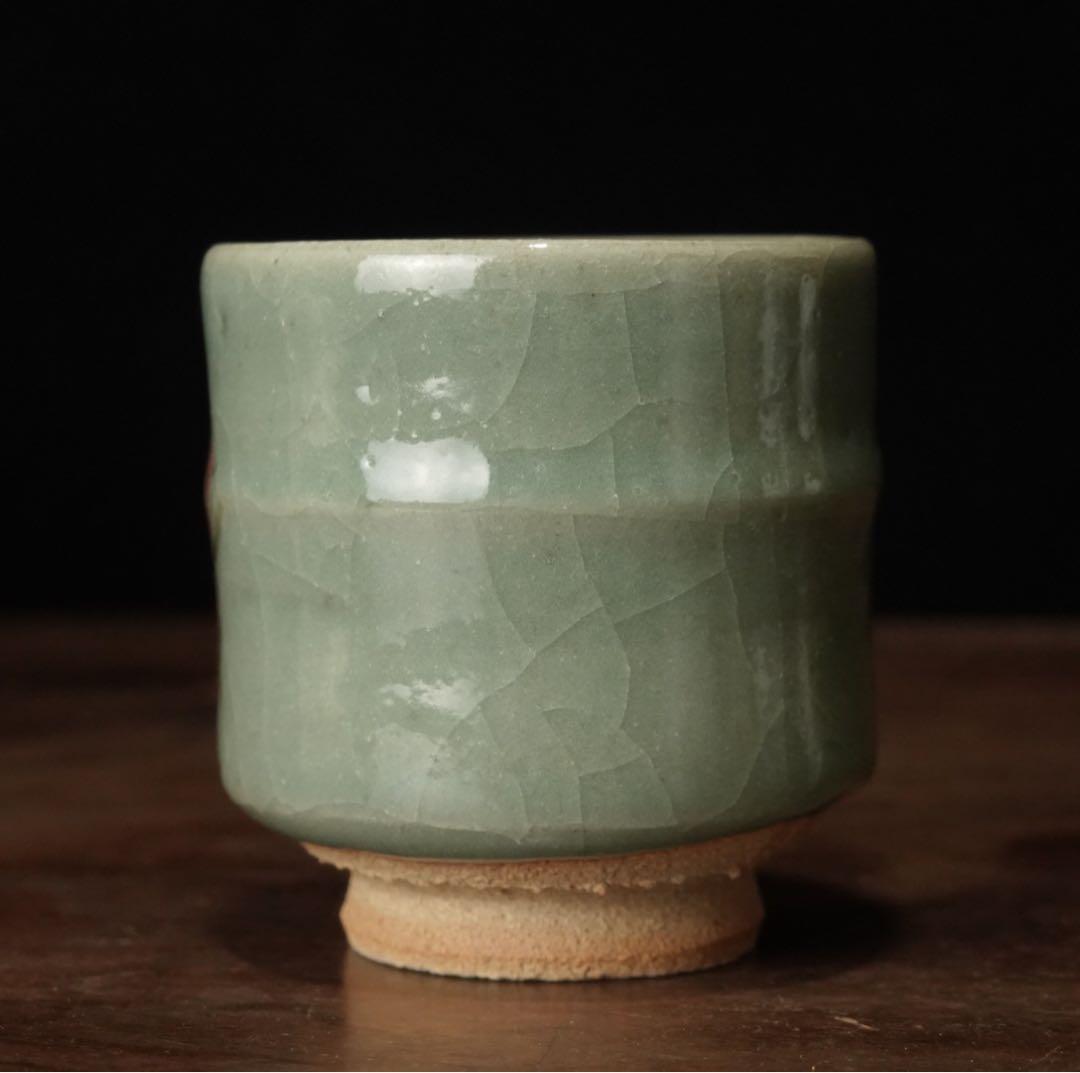 人間国宝　田村耕一　青磁　薊文　ゆのみ　湯呑　共箱　辰砂　酒器　ぐい呑　②