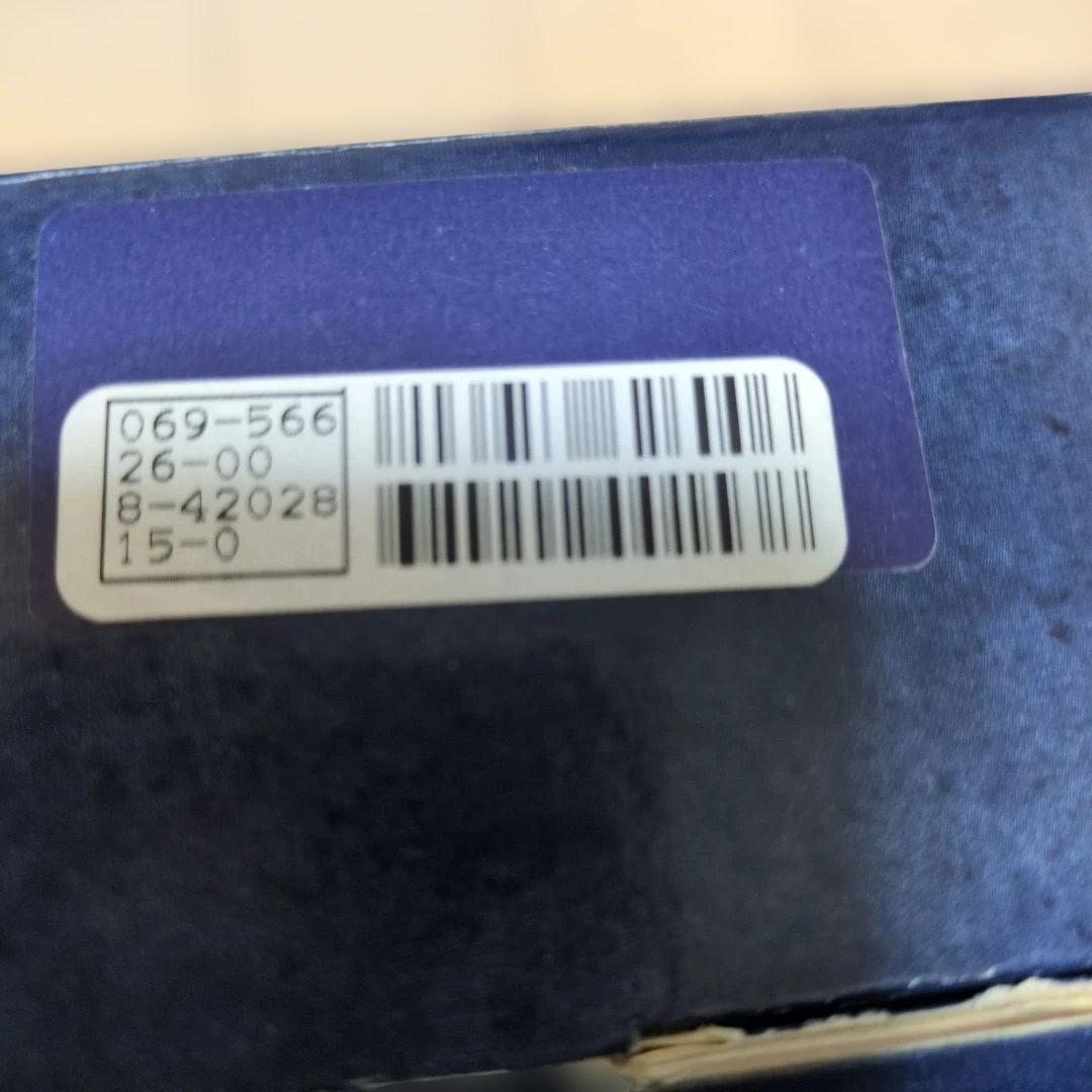 新品未使用✰ロイヤルコペンハーゲン✰ブルーフールテッド✰リーフディッシュ皿