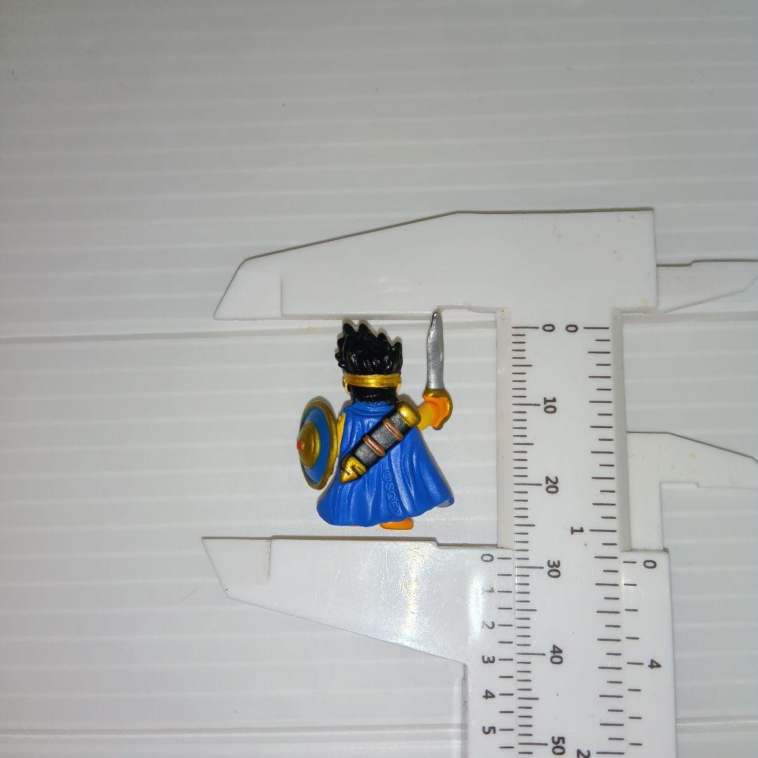 ドラゴンクエスト 極小 フィギュア ３勇者