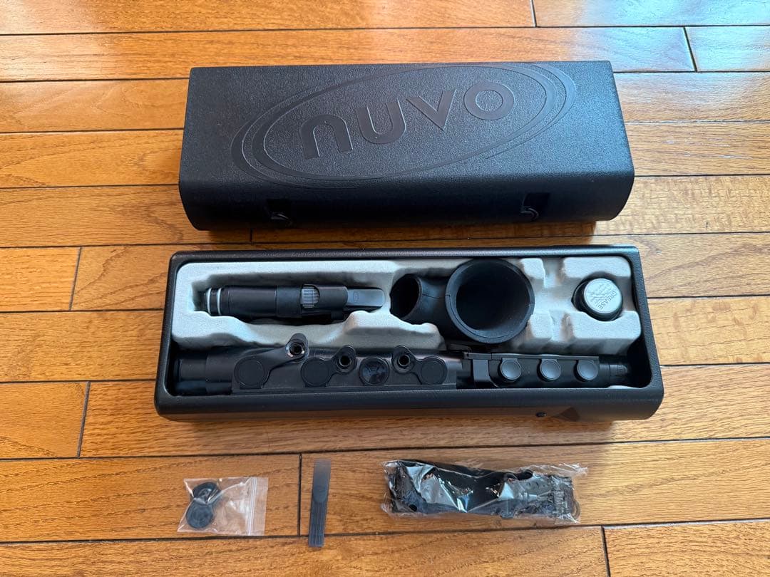 ミニサックス！NUVO jSAX ブラック ＋ ストレートネック キット