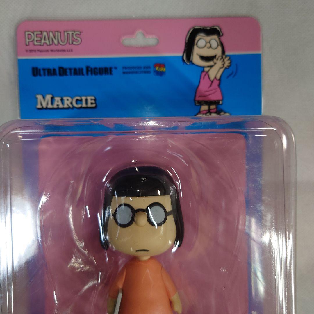 メディコムトイ UDF ウルトラディテールフィギュア　スヌーピーキャラ4体セット