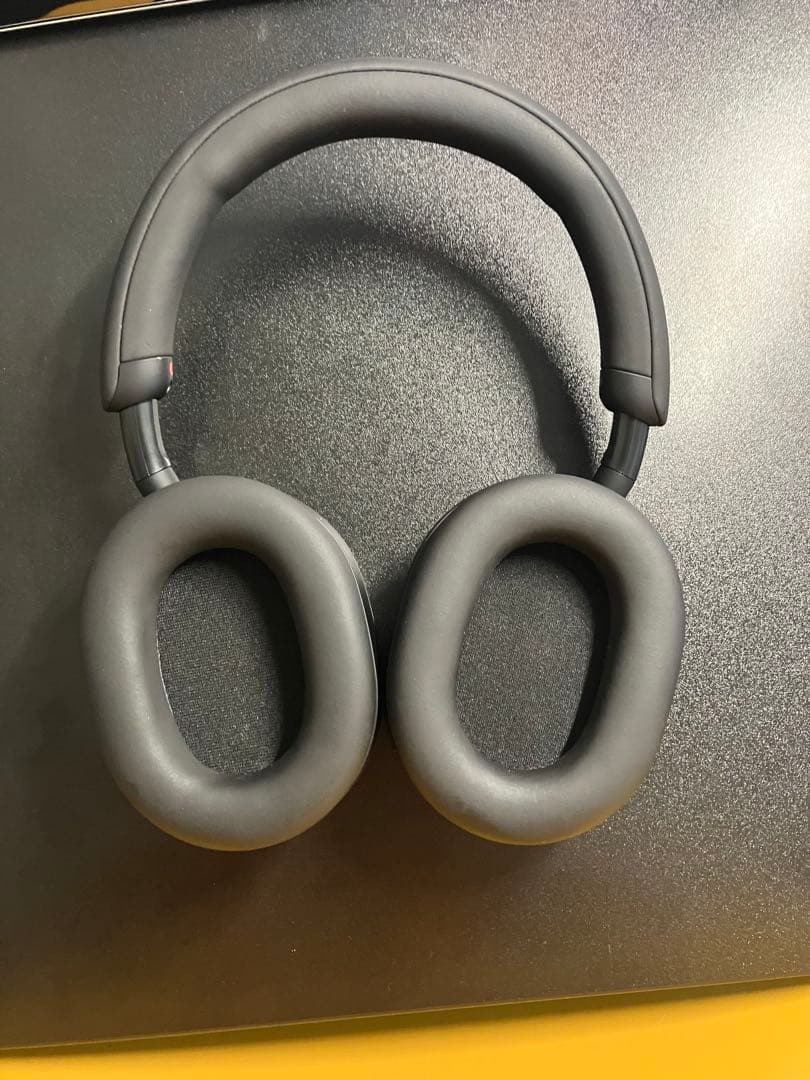 SONY wh-1000xm5 ワイヤレスヘッドホン 収納ケース 箱付き