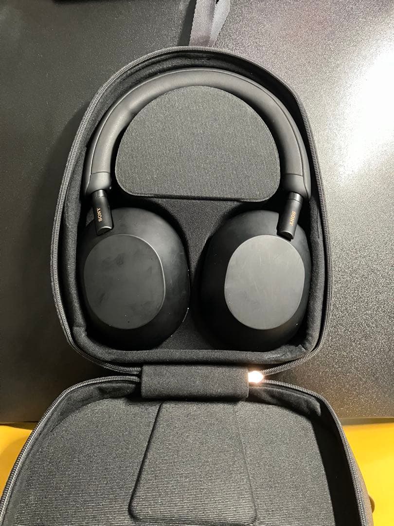 SONY wh-1000xm5 ワイヤレスヘッドホン 収納ケース 箱付き