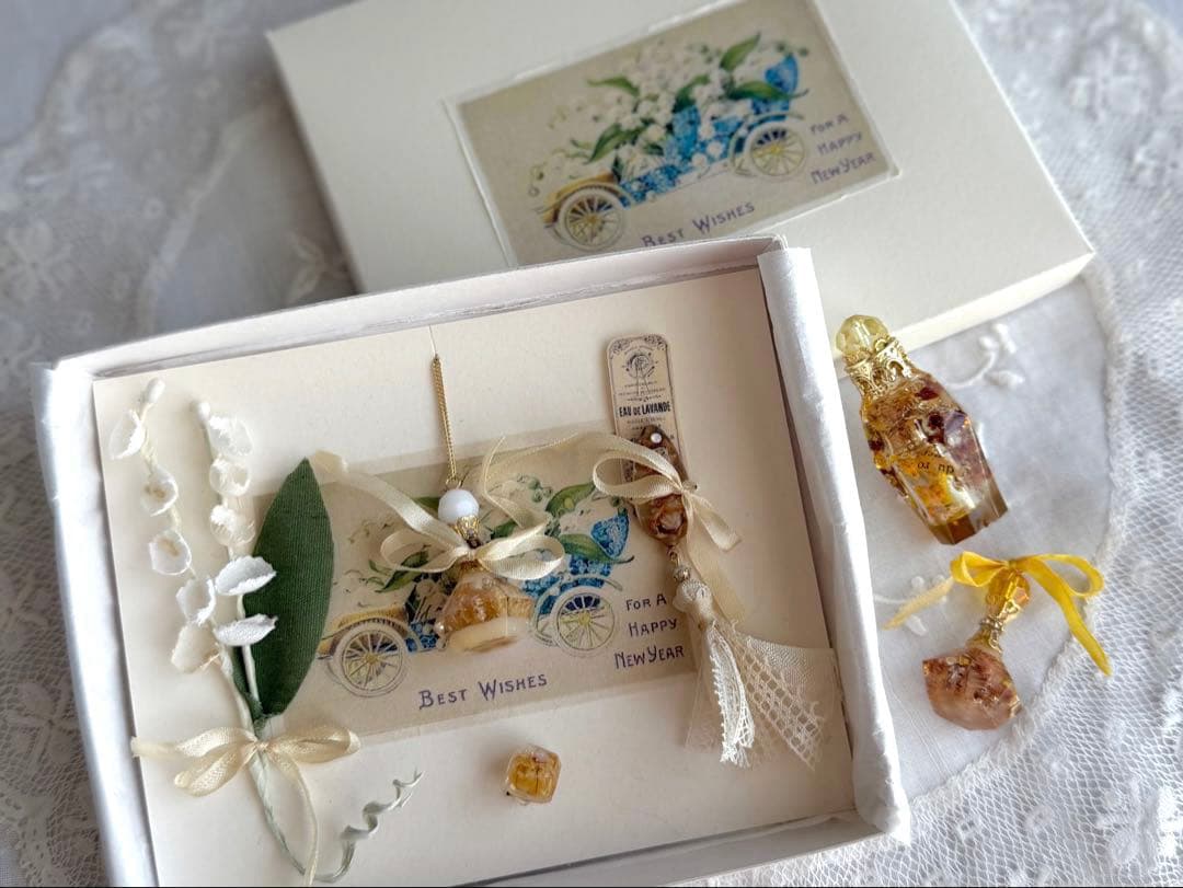 人気作家◾️レジンのメルスリーBOXと香水ボトル◾️すずらん&ミモザ◾️アンティーク