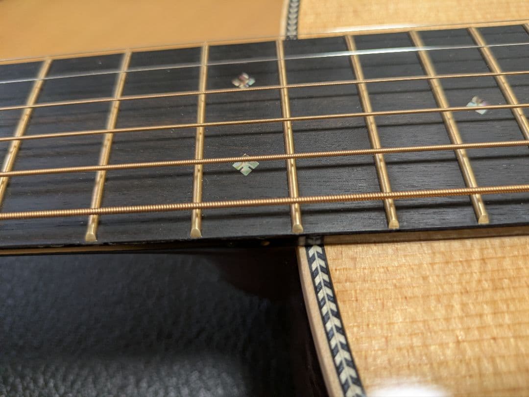 Martin 0012-28 Modern Deluxe 　貴重　保証期間内