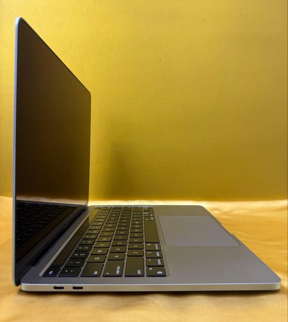 MacBook Pro13inch 2020 16GB/1TB/M1 USキー