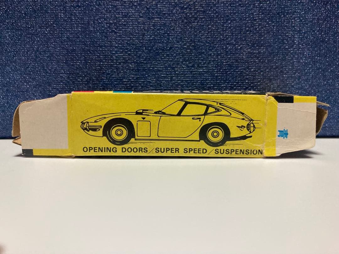 トミカ　黒箱　日本製　トヨタ　2000GT