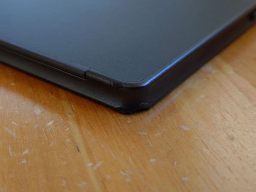 【中古品】arrows Tab F-02K ブラック ②