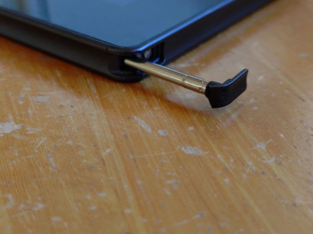 【中古品】arrows Tab F-02K ブラック ②