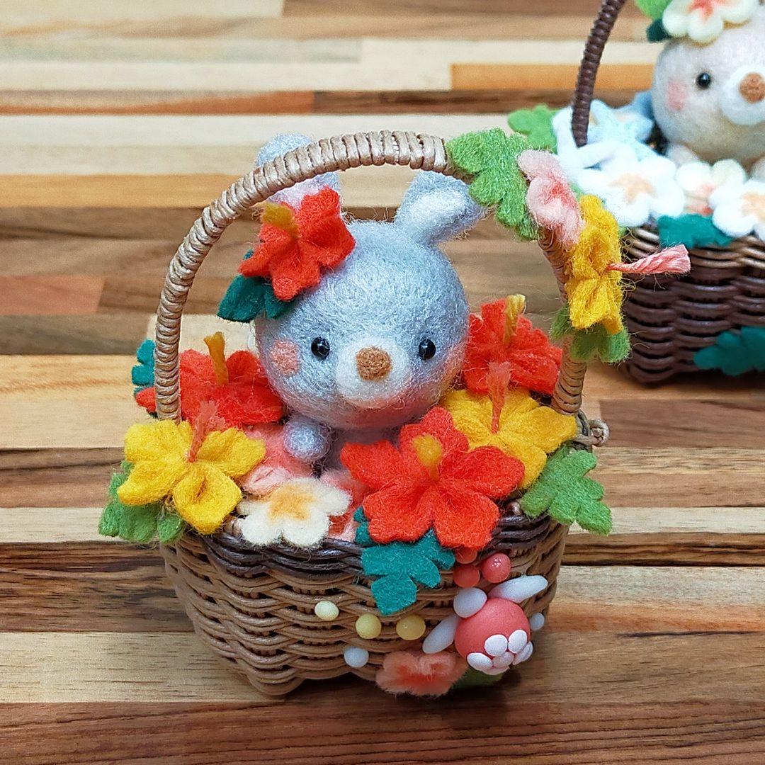 ✿お値下げ中✿羊毛フェルト✿うさぎちゃん✿フェルトフラワー✿ハイビスカス✿かめ✿