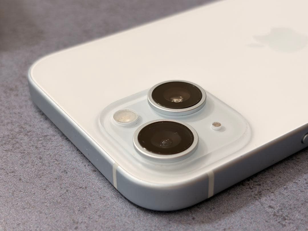 【値下げ中】iPhone15本体256G blue 水色バッテリー90%