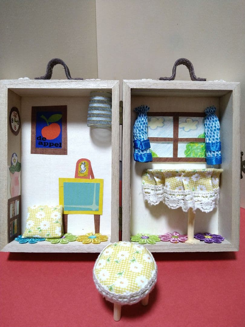 緑目ネコちゃんセット　ミニチュア　ぬいぐるみ　ドールハウス　小さい人形