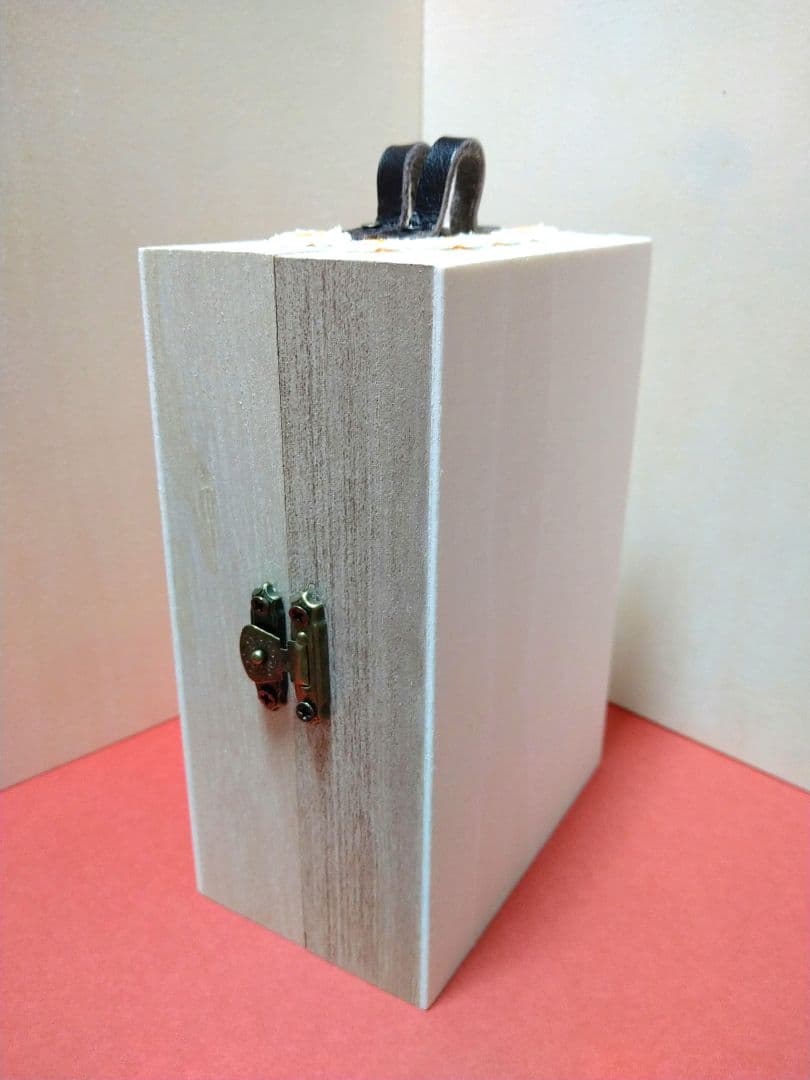 緑目ネコちゃんセット　ミニチュア　ぬいぐるみ　ドールハウス　小さい人形