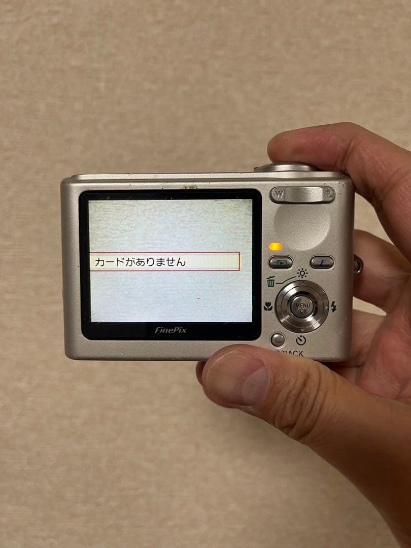 デジタルカメラ FUJIFILM FinePix F10