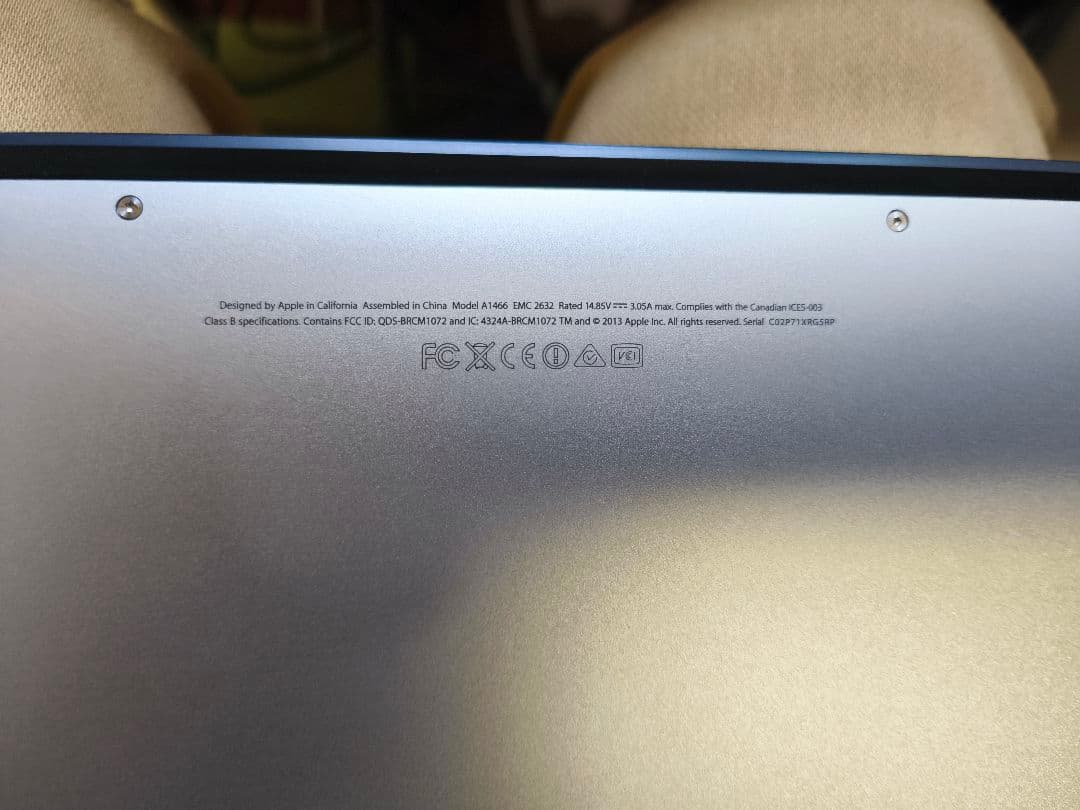 あ*い様 macbook air 2014
