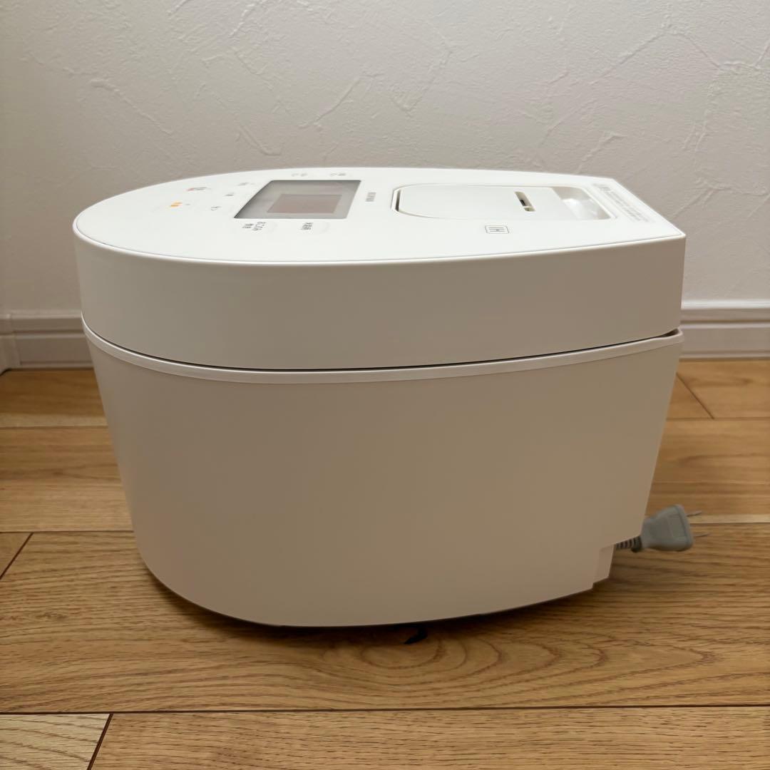 アイリスオーヤマ 5.5合IH炊飯器 RC-IL50-W 白 2022年製