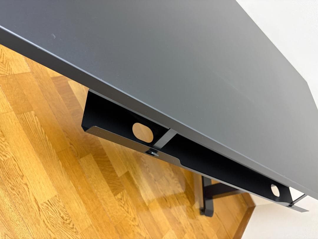 PREDUCTS METRO DARK ＋ FlexiSpot E7 Pro 黒