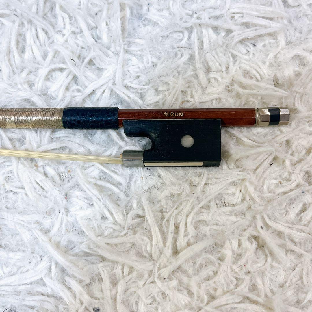 人気サイズの4/4 スズキバイオリン4/4 品番200 弓ケ―ス