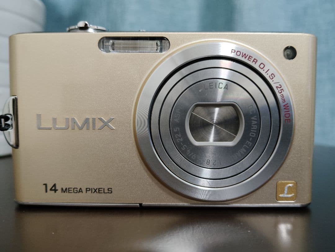 【美品動作確認済】　LUMIX　DMC-FX66 デジカメ　ルミックス　ゴールド