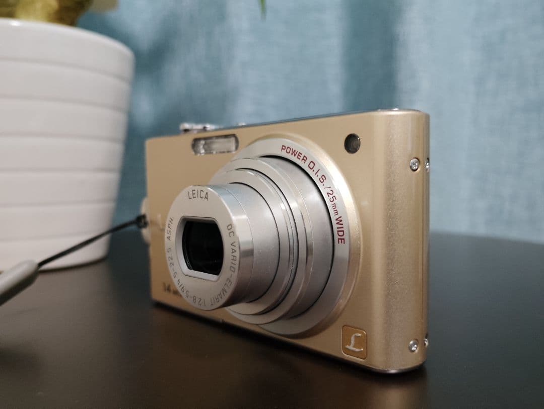 【美品動作確認済】　LUMIX　DMC-FX66 デジカメ　ルミックス　ゴールド
