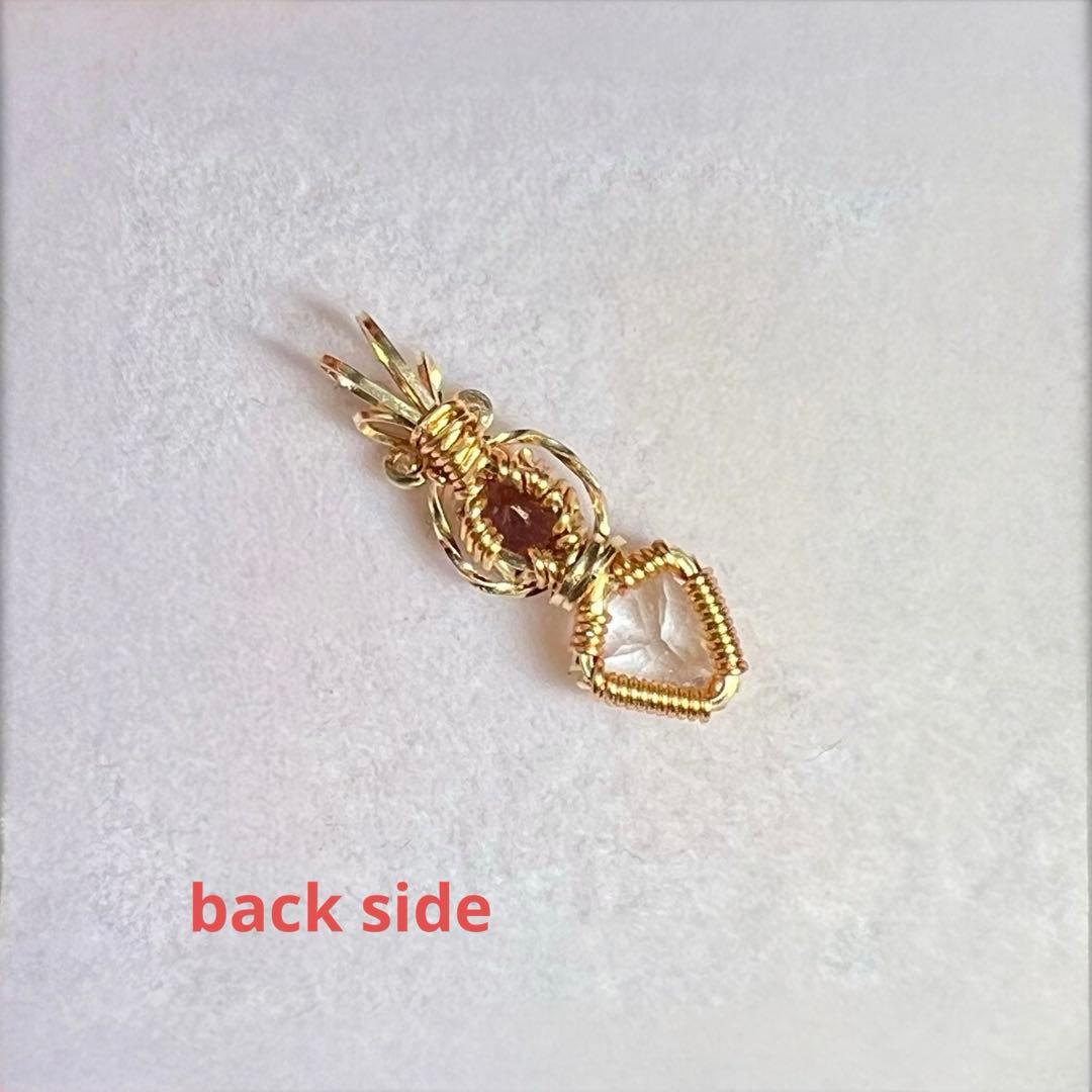 天然石　カラーチェンジサファイア＆ペタライト　ペンダントトップ 14kgf