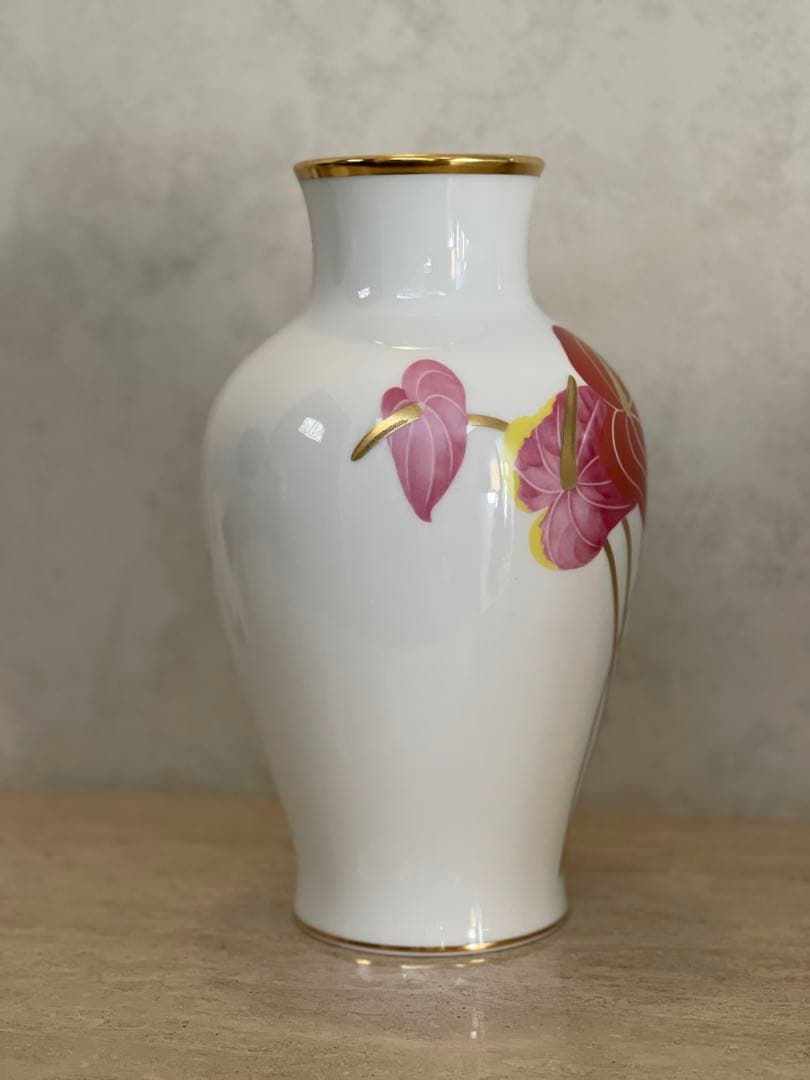 大倉陶園　花柄陶器　花瓶