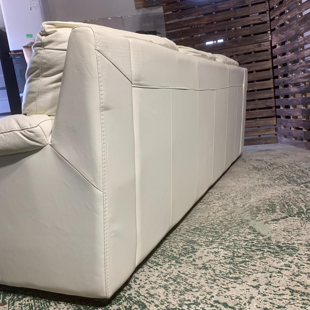 K957 レザー カウチソファ 3人掛けソファ ホワイト オットマン付