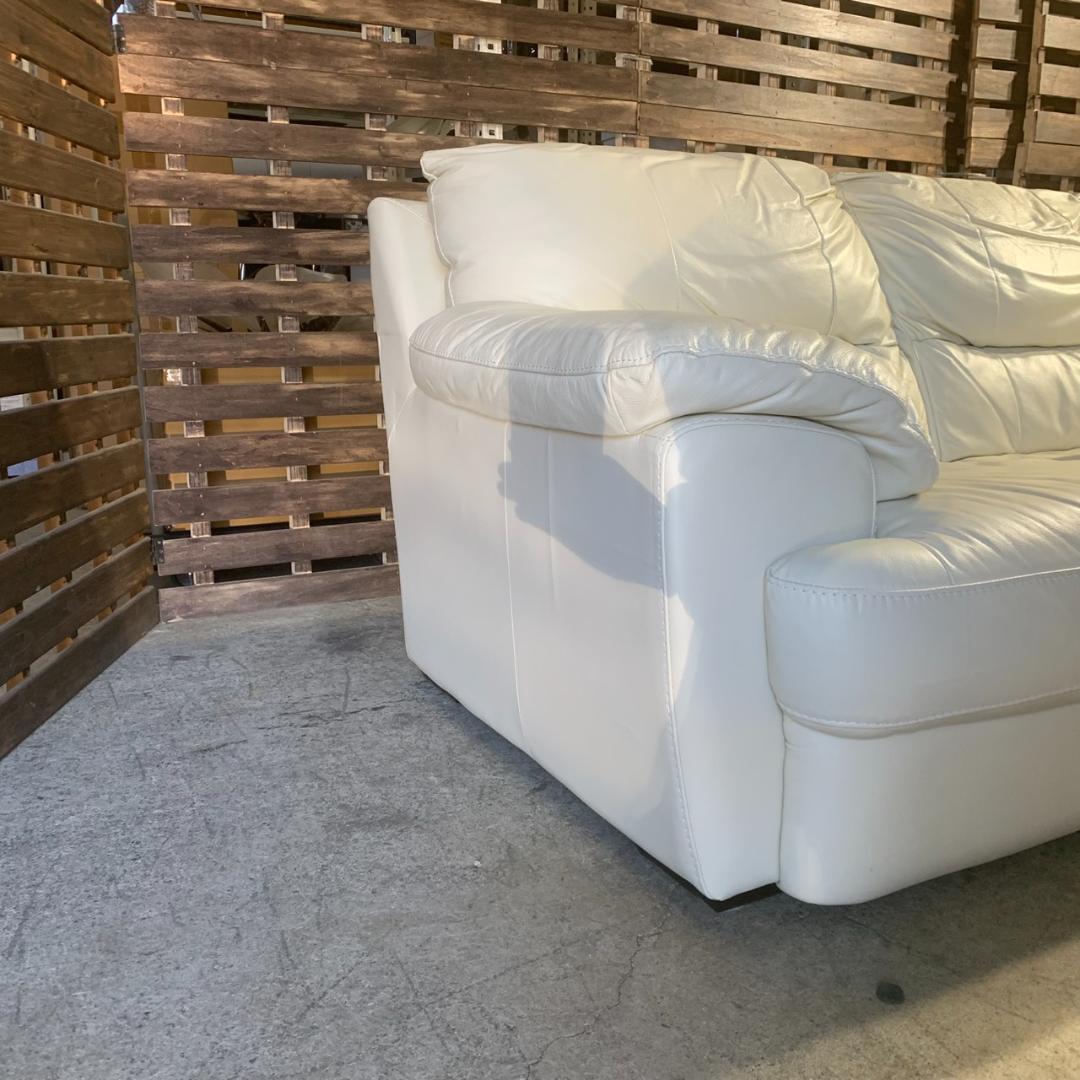 K957 レザー カウチソファ 3人掛けソファ ホワイト オットマン付