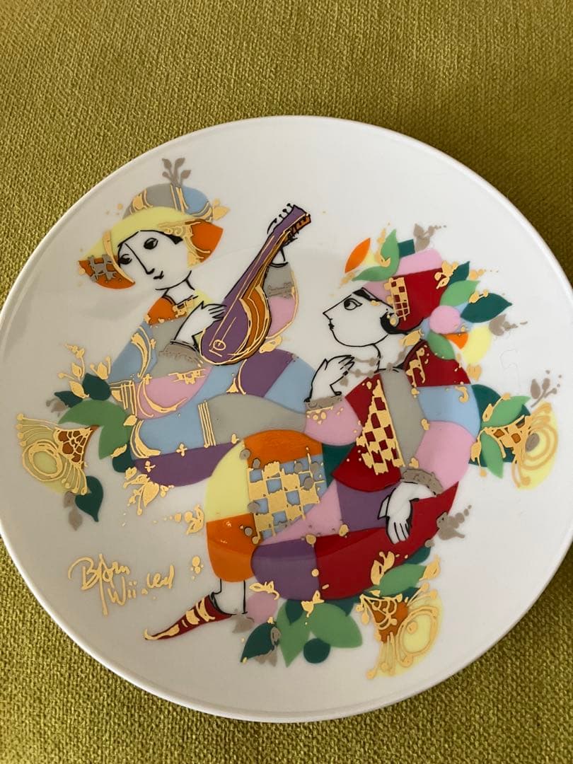 ローゼンタール　陶器製の絵柄付き皿とカップセット