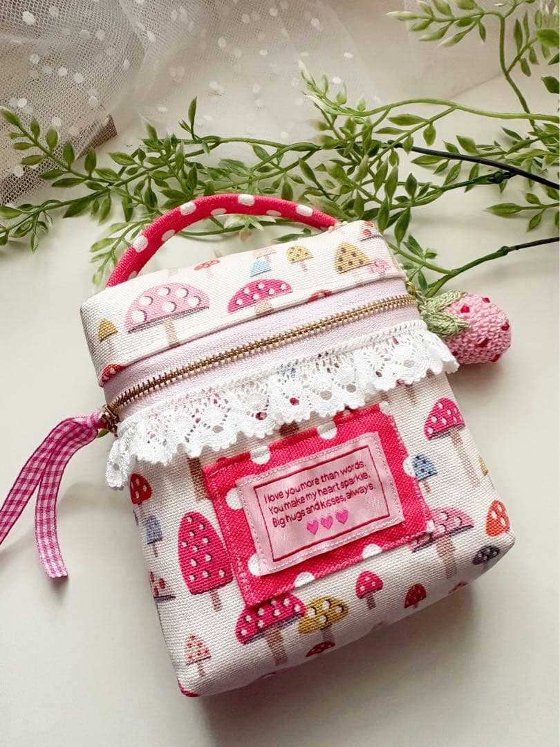 ハンドメイド♡キャスキッドソン♡可愛いがたくさん詰まっているバッグセット♡キノコ