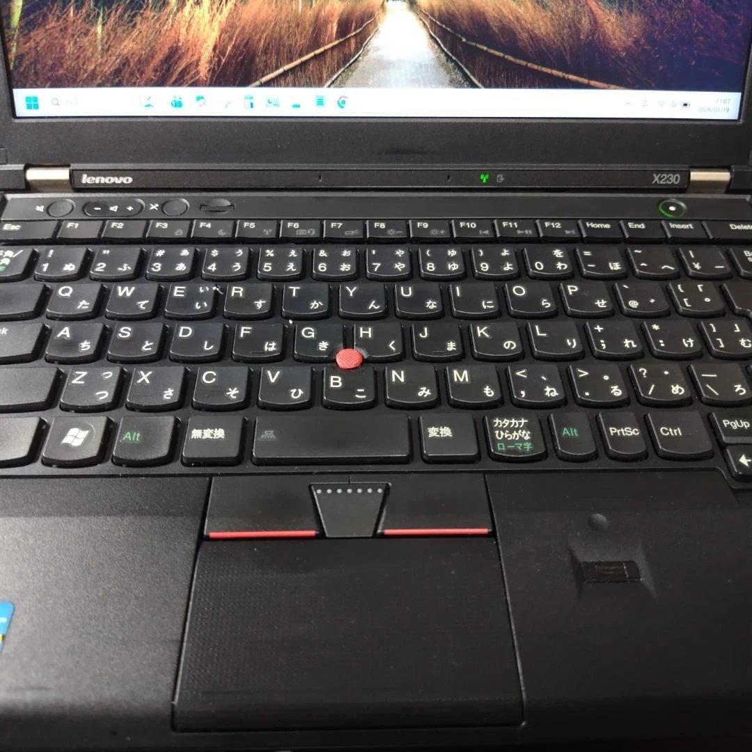 Lenovo ThinkPad X230 i5 メモリ8Ｇ SSD 120GB