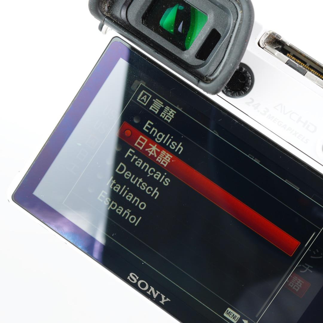 【極美品】SONY ミラーレス 真・α6000 ILCE-6000L ホワイト