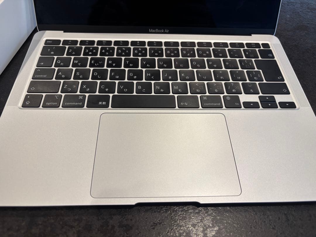 MacBook air M1 13 ほぼ未使用バッテリ100%