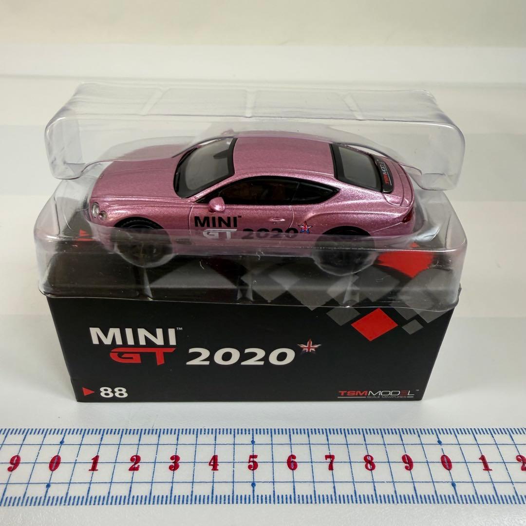 入手困難　MINI GT #88 Bentley Continental GT