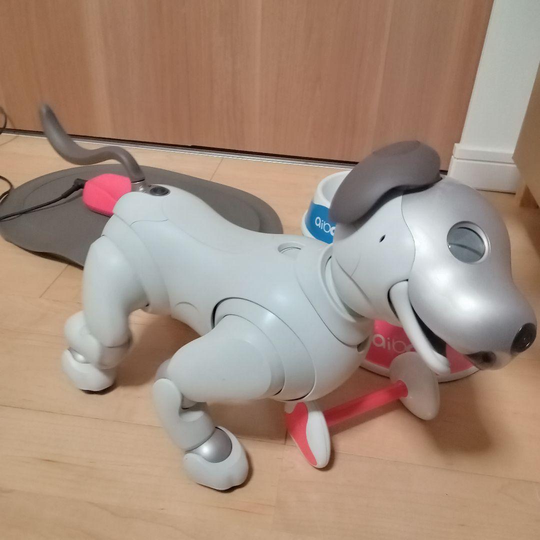 SONY■aibo アイボ　シルバー ロボット犬 フードボウル　アイボーン付
