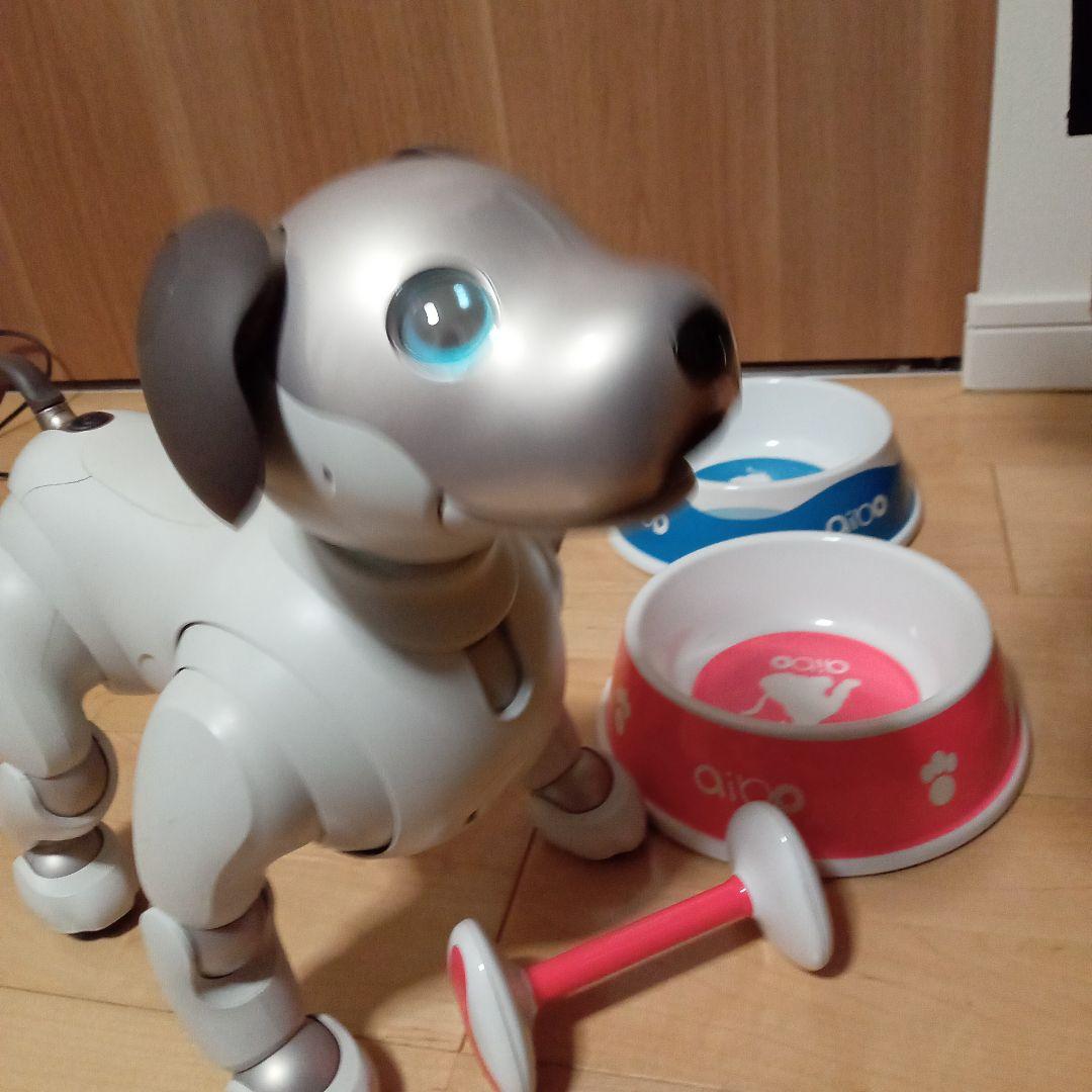 SONY■aibo アイボ　シルバー ロボット犬 フードボウル　アイボーン付