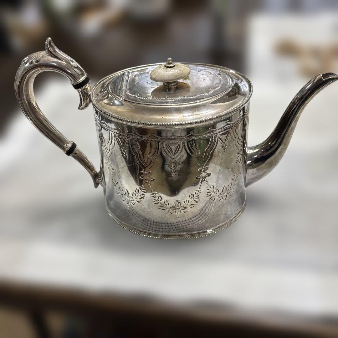 イギリス製　アンティーク　シルバーポットティーセット　トレイ　おまけ付き