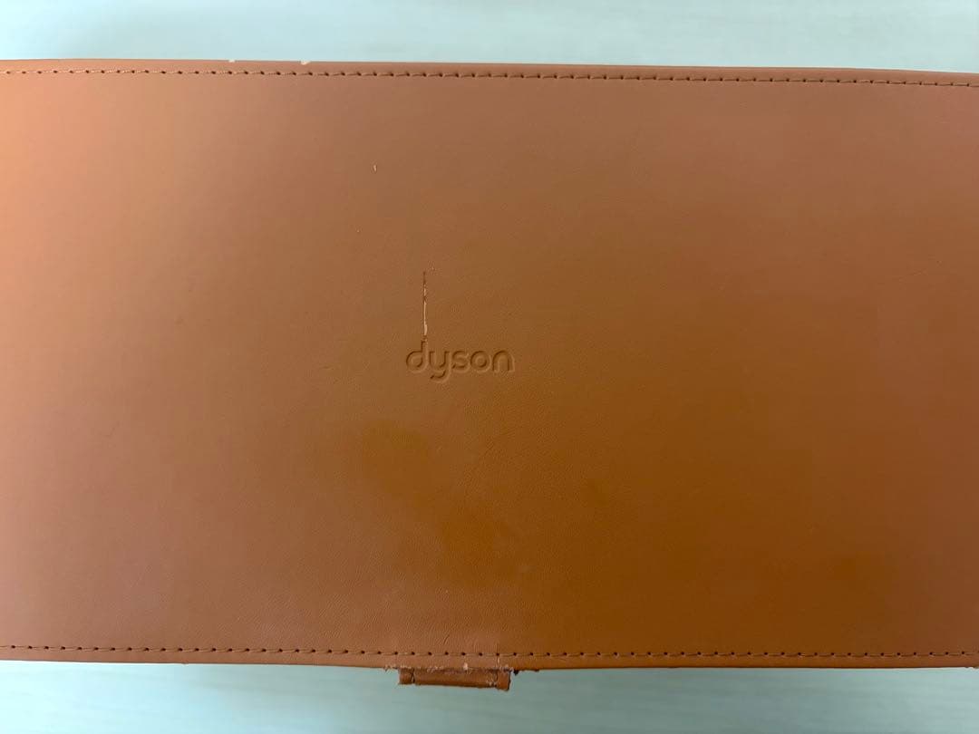 ヘアドライヤー Dyson Airwrap Volume + Shape