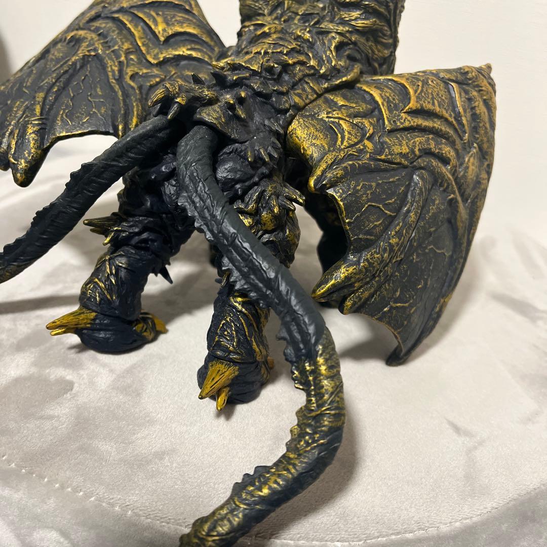【タグ付き極美品】 カイザーギドラ ムービーモンスター シリーズ ゴジラ ソフビ