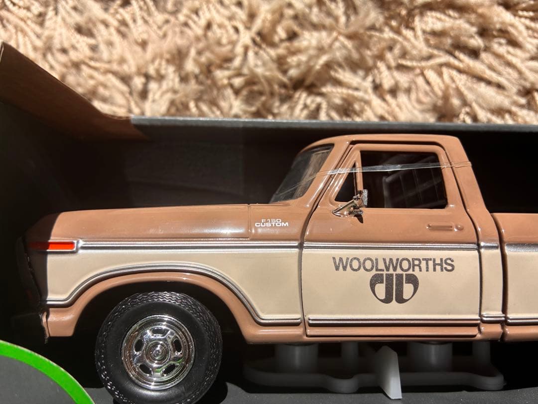 オーストラリア Woolworth ミニカー　Ford トラック　セット