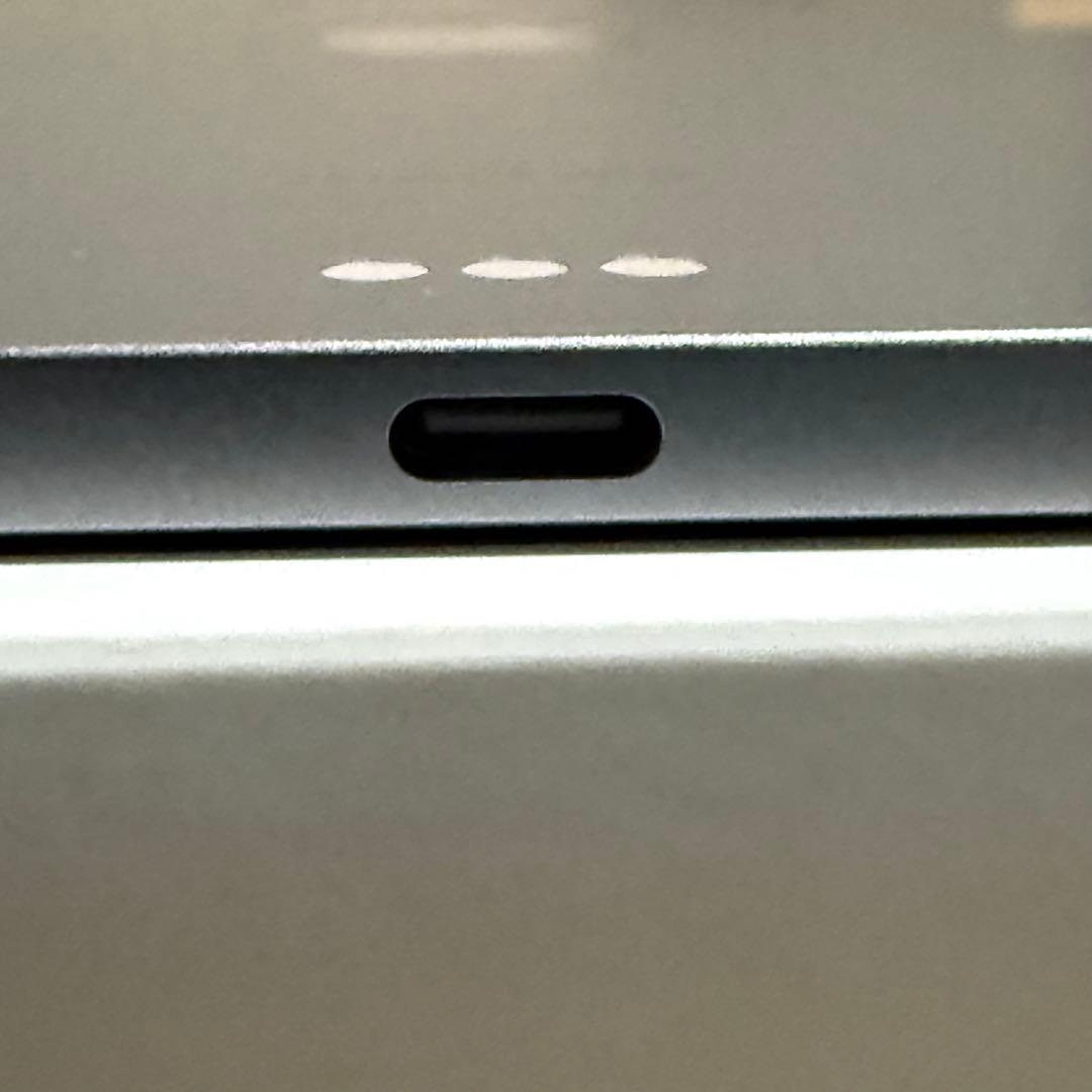 iPad Air 第6世代 M2 11インチ 128GB スペースグレイ