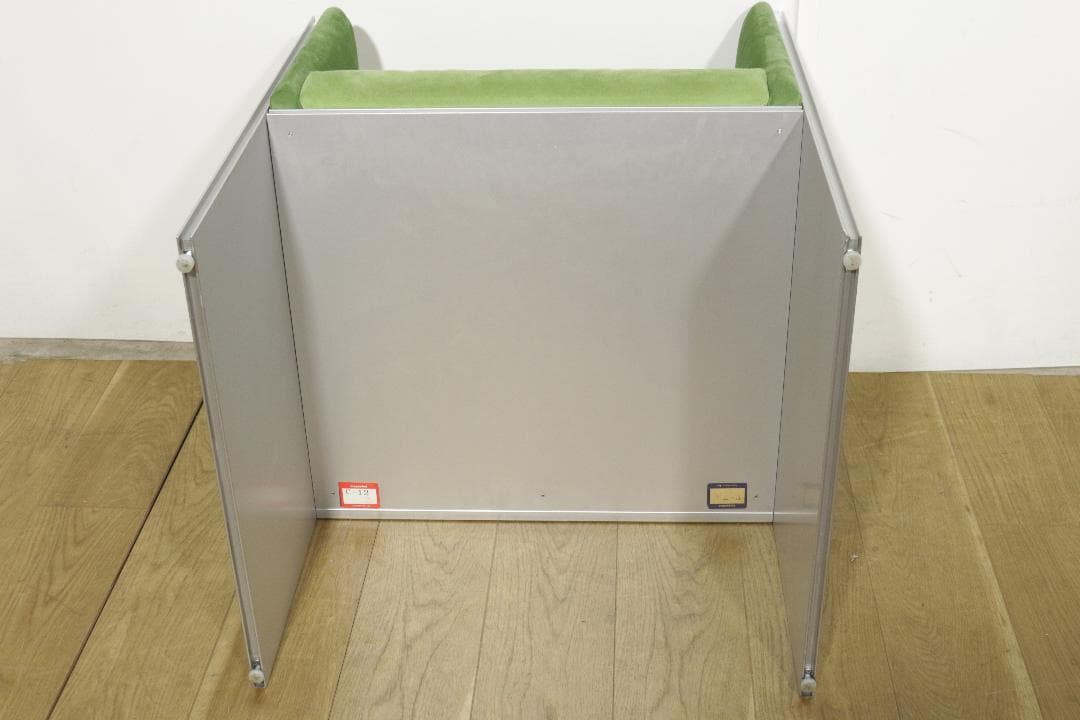 y*u様 Cassinaカッシーナ★スリムソファ★1人掛け★エアーフレーム★２４