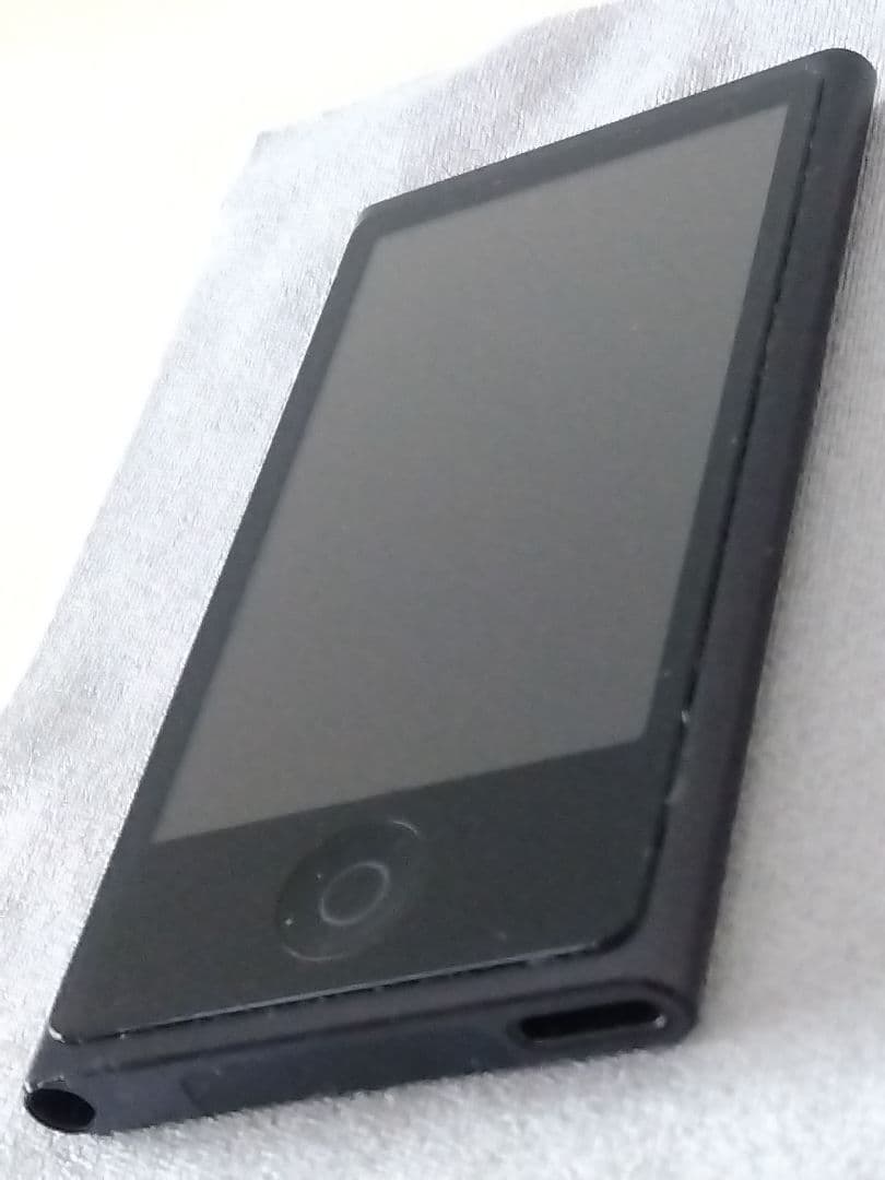 iPod nano 16GB スレート MD481J 第7世代