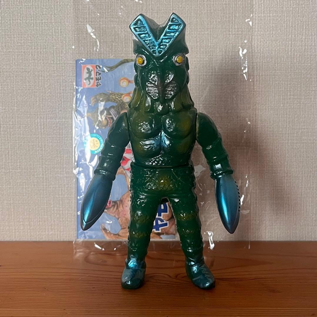 ヤモマーク　ミドルサイズ　ソフビ　バルタン星人 怪獣